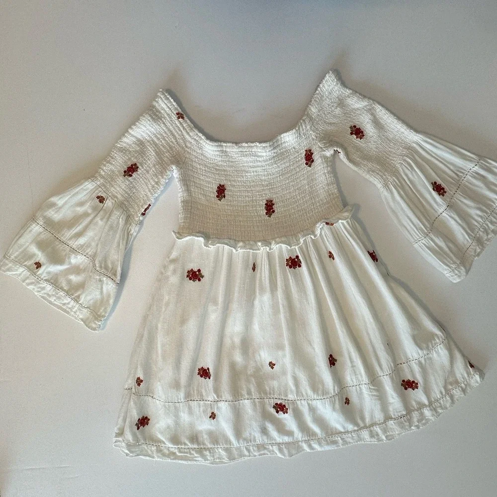 Free People Women's Sz: L White Embroidered Smocked Boho Festival Dress